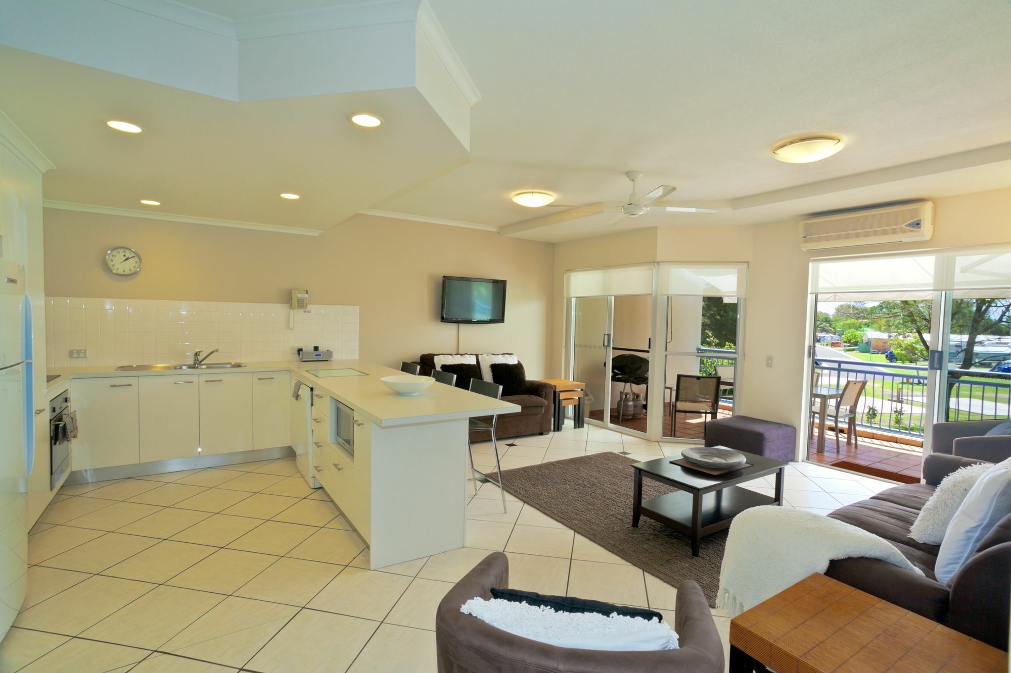 Noosa Riviera Resort Нусавиль Экстерьер фото